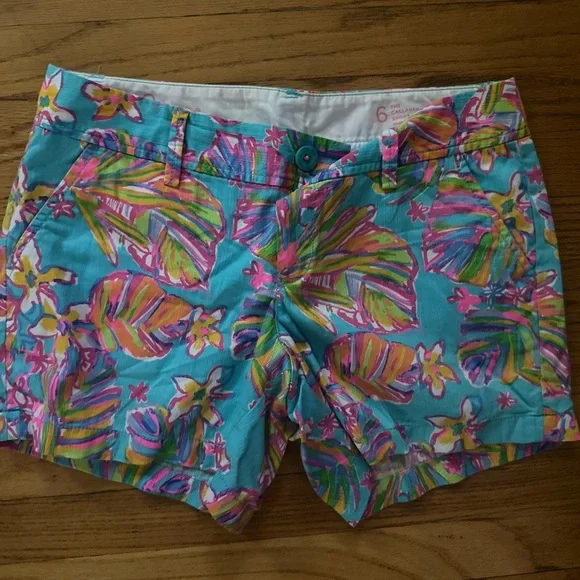Lilly Pulitzer shorts callahans 6 Sea Blue Summer Haze - Picture 1 of 3
